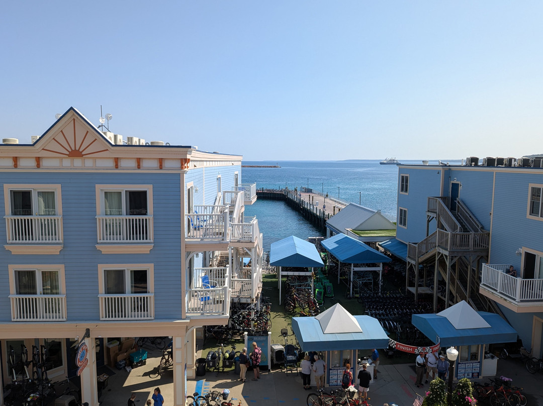 Bicycle Street Inn主图