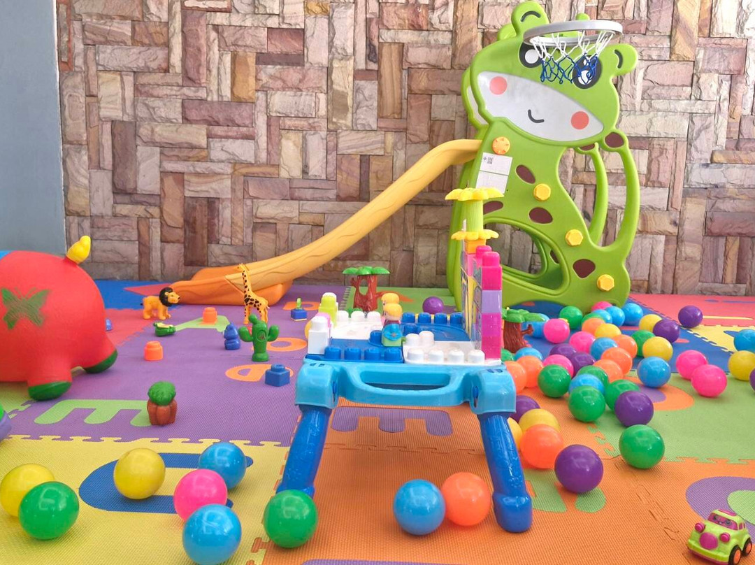 拉塔纳芭提雅酒店主图