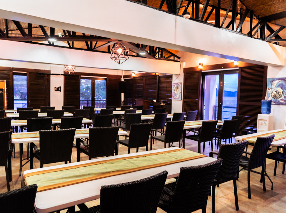 Altamare Dive & Leisure Resort Anilao主图