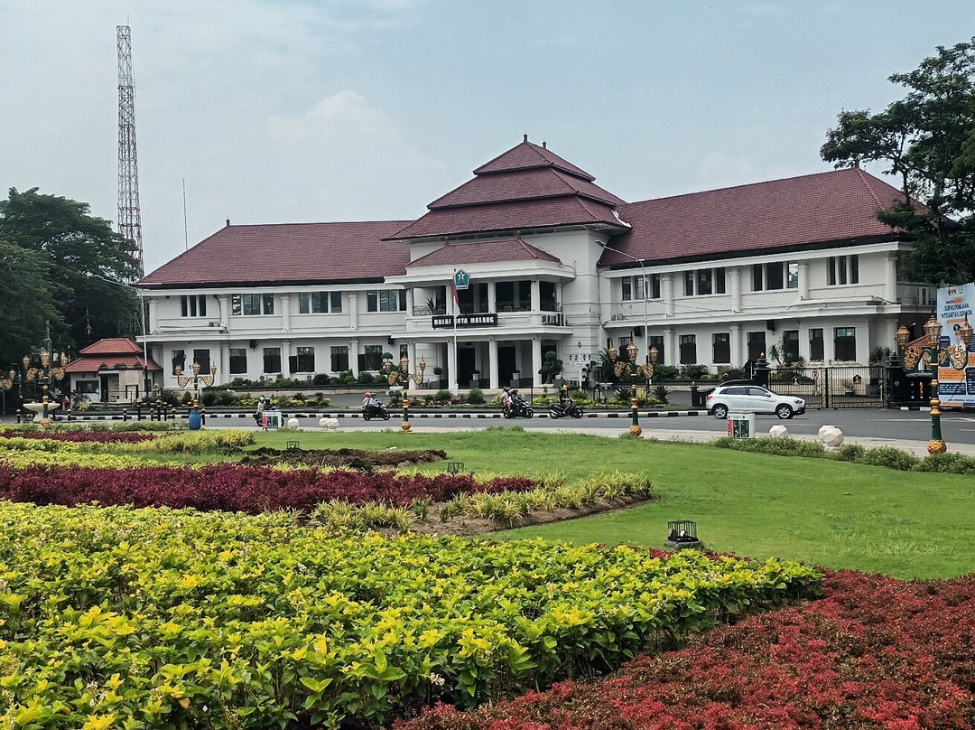 Malang City Hall Monument-玛琅必去景点