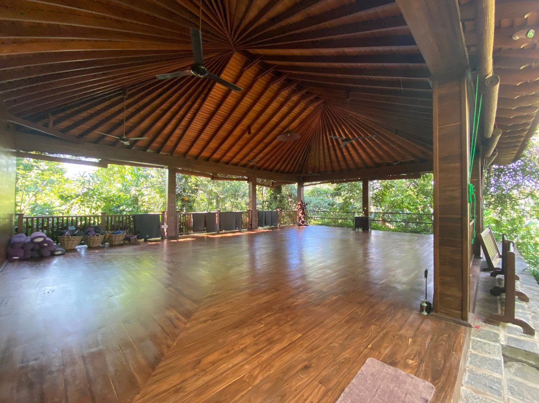 Sri Yoga Shala-乌纳瓦图纳必去景点