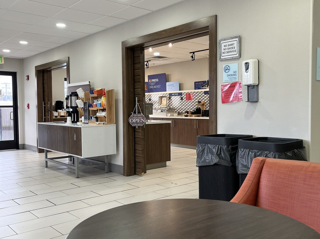 Holiday Inn Express Savannah S I95 - Richmond Hill By IHG主图