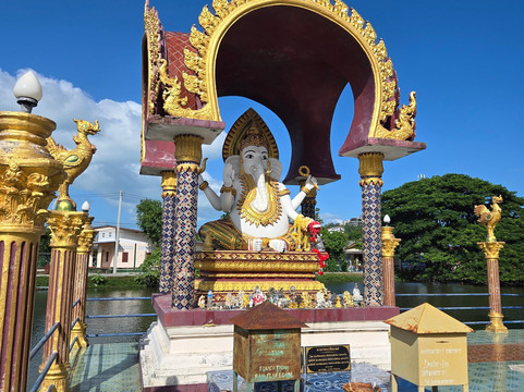 Tonybangkokvantour-曼谷必去景点