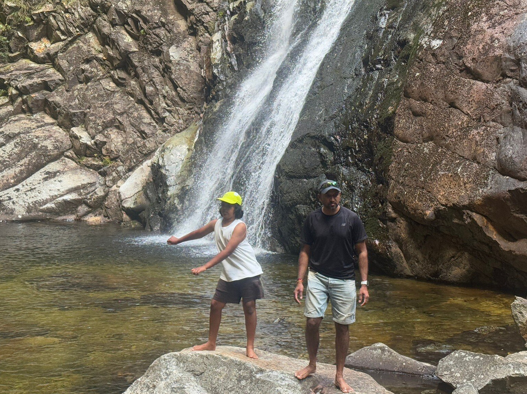 Rus En Vrede Waterfall-奥兹洪必去景点