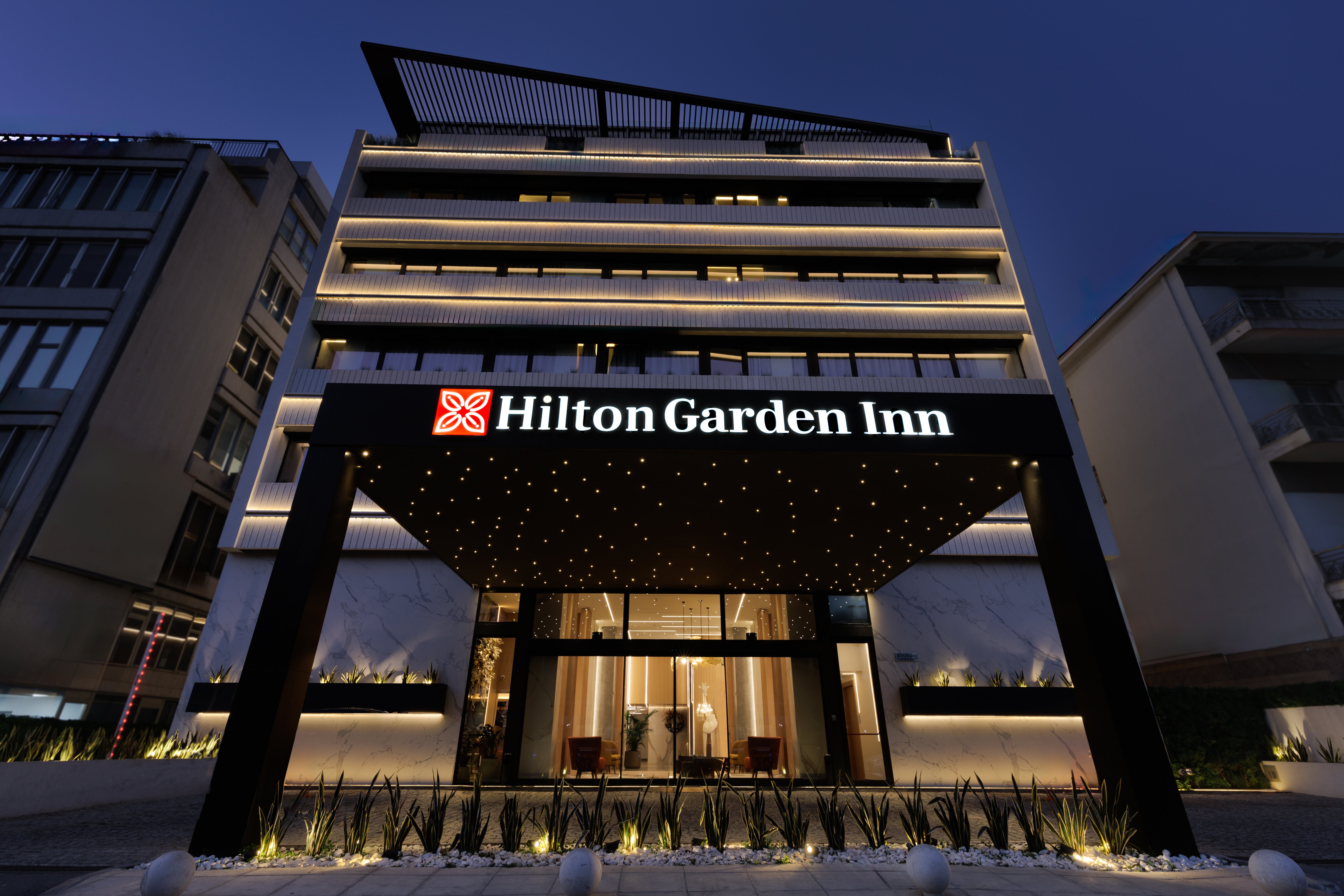 Hilton Garden Inn Athens Syggrou Avenue-浴室