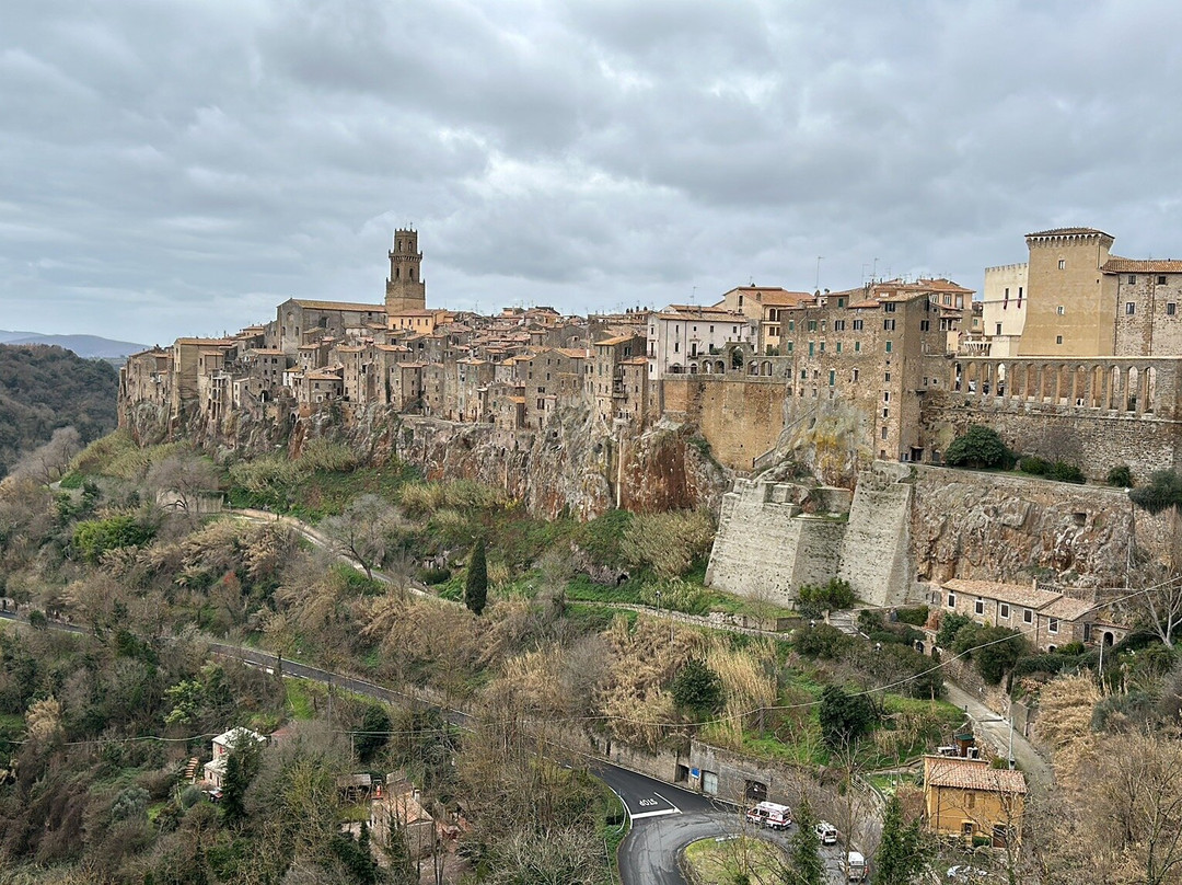 Acquedotto Mediceo di Pitigliano-皮蒂利亚诺必去景点