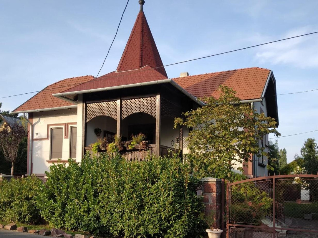 Siraly Apartman