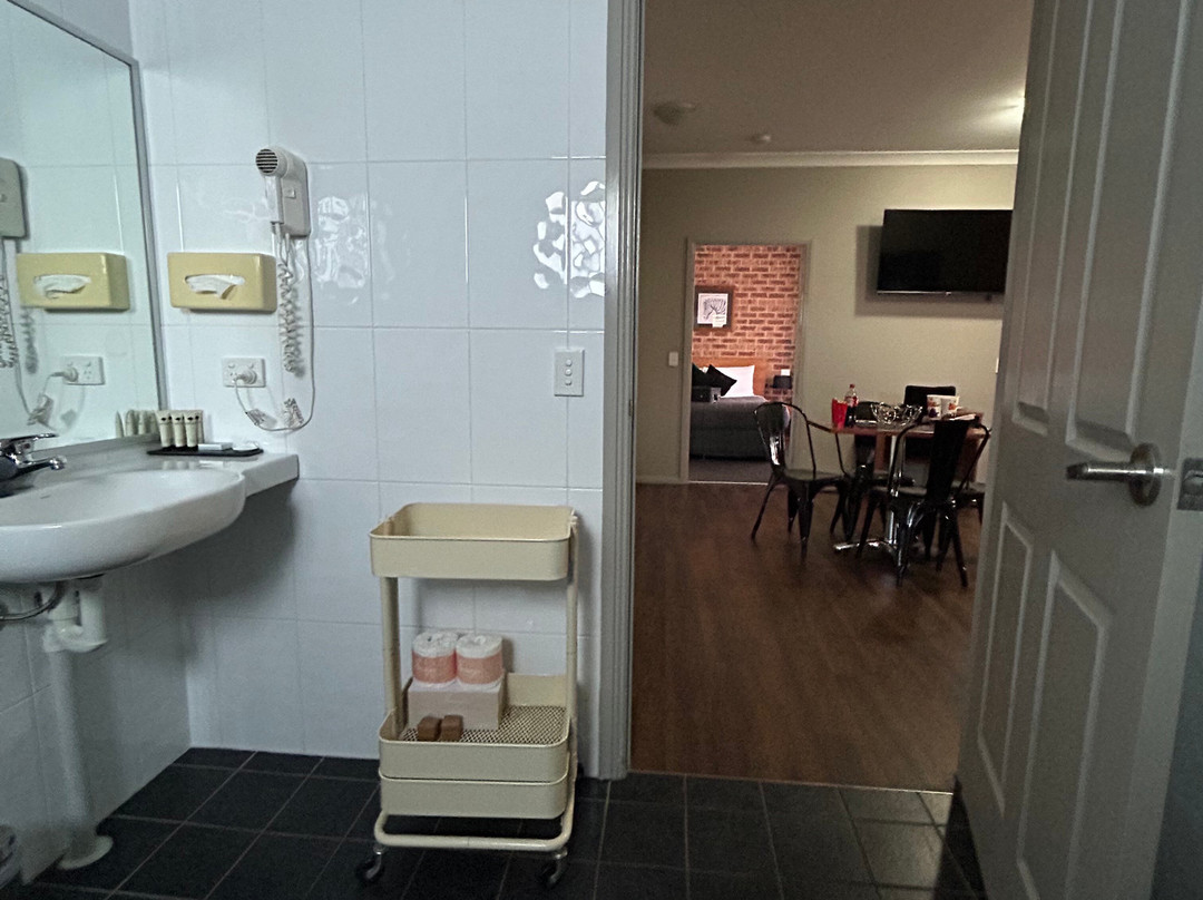 Akuna Motor Inn Dubbo主图