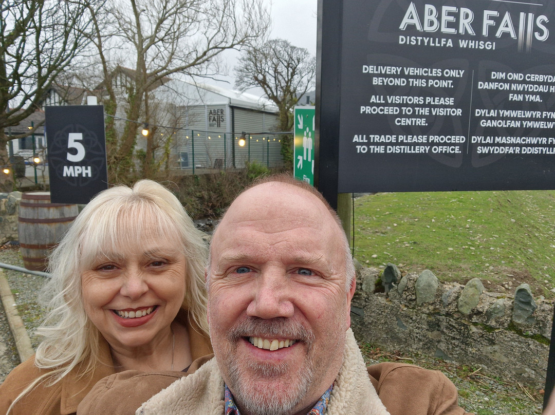 Aber Falls Whisky Distillery景点图片