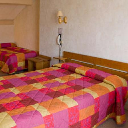 Hotel Des Pyrenees主图