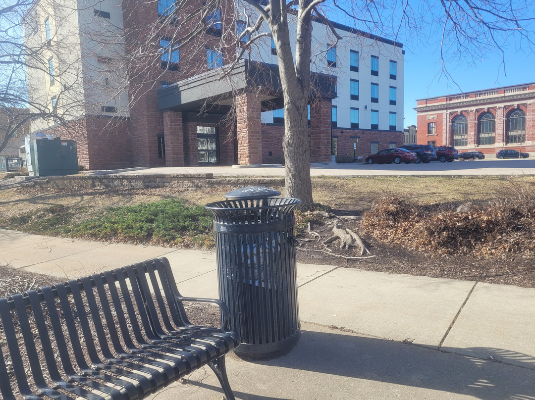 Cobblestone Hotel & Suites - Janesville主图