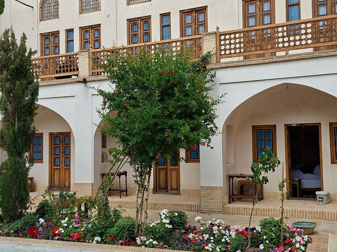 Adib House Boutique Hotel (Morshedi2)主图