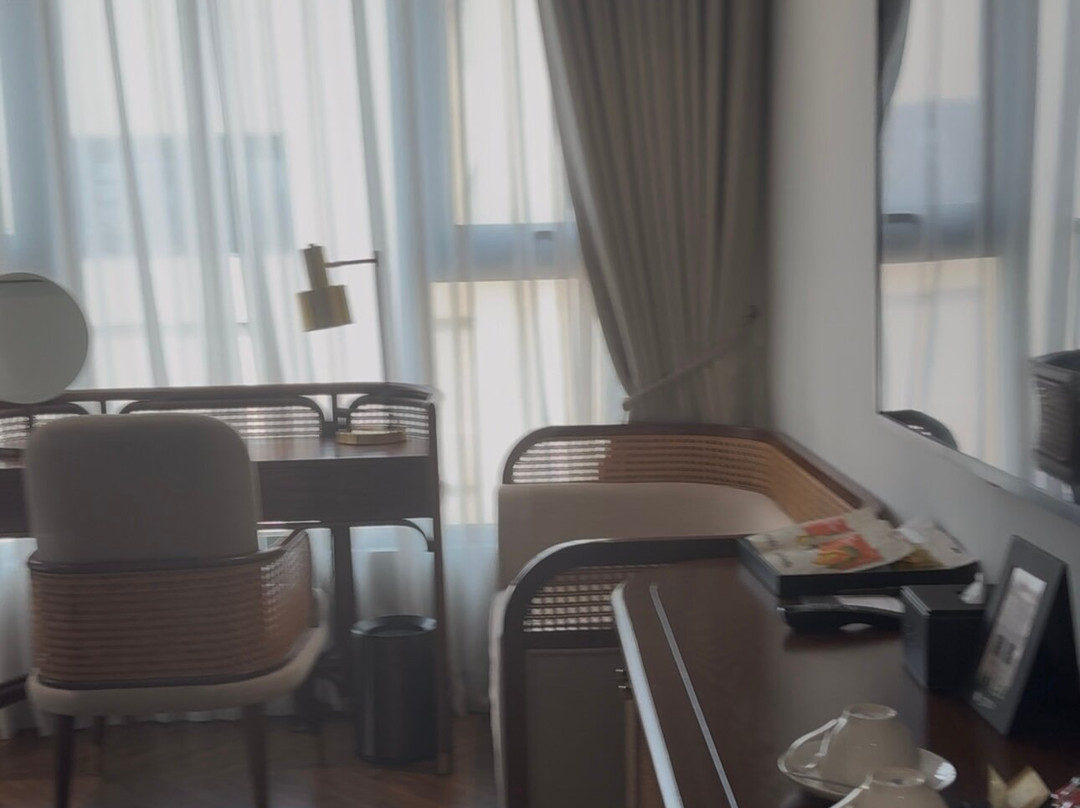 La Siesta Classic Hang Thung Hotel主图