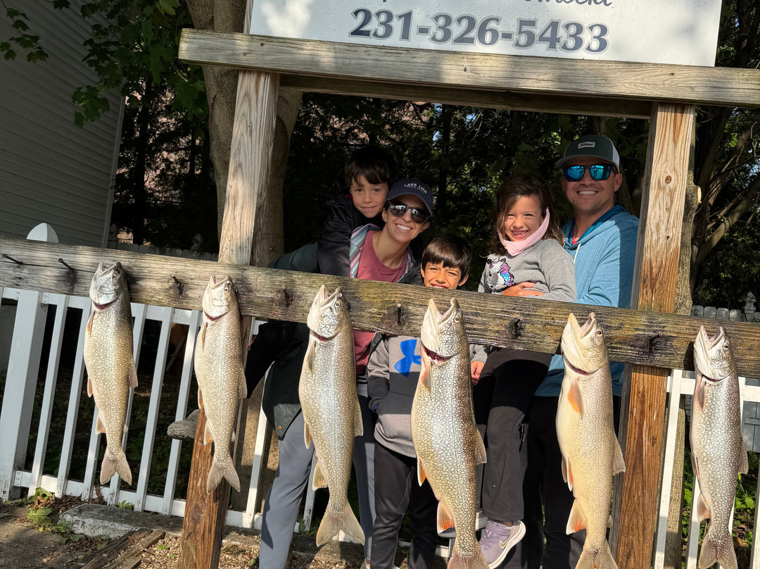 Watta Bite Charter Fishing景点图片