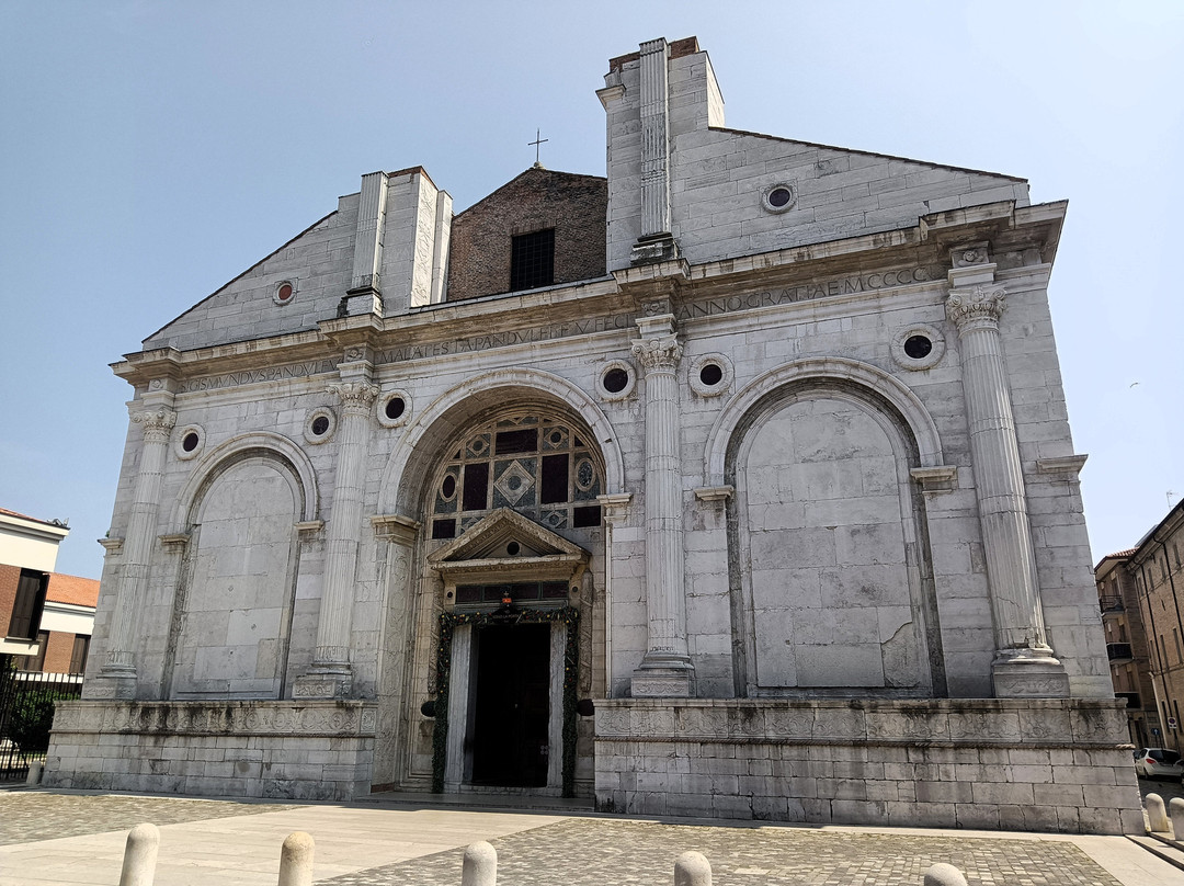 Basilica Cattedrale (Tempio Malatestiano)-里米尼必去景点