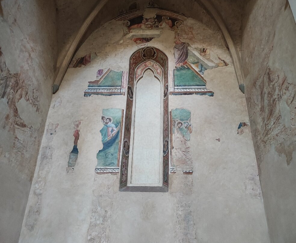 Chiesa di Santo Stefano-恩波利必去景点