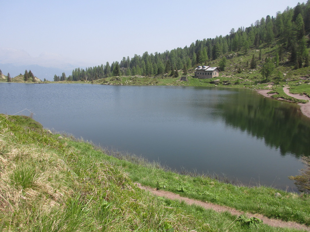 Laghi di Colbricon-Passo Rolle必去景点