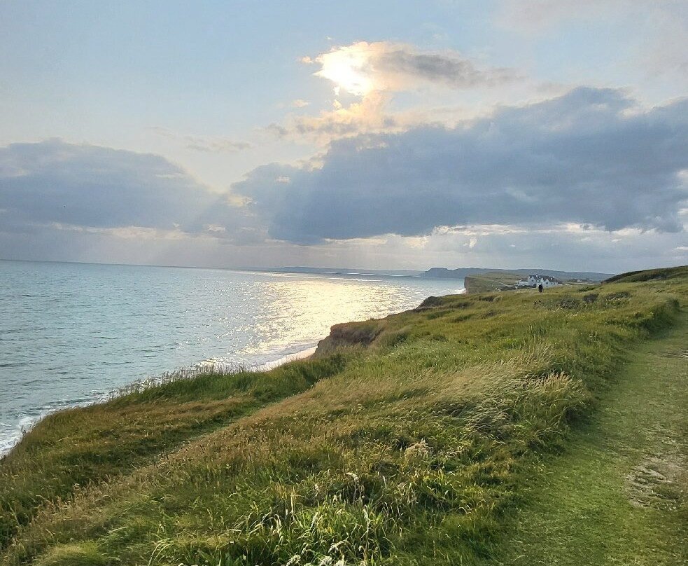 Hive Beach-Burton Bradstock必去景点