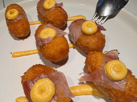 Ama Italiana Contemporanea