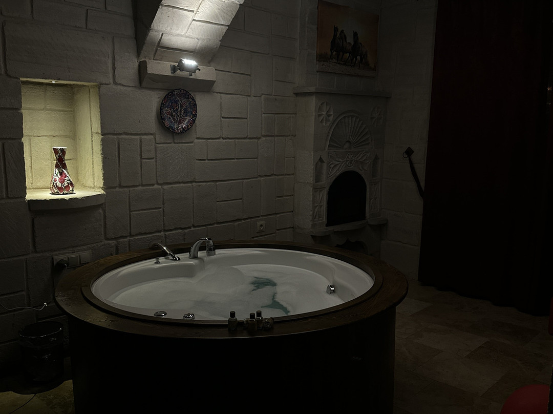 Aventouria Travel-于尔居普必去景点