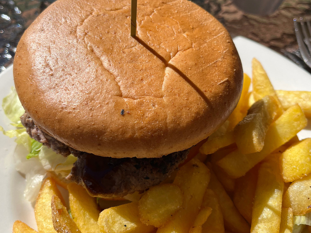 Eungella Chalet主图