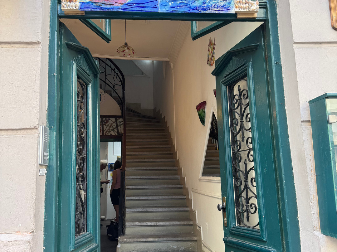 Green Door - Gallery & Art Gift Shop-Dorcol必去景点