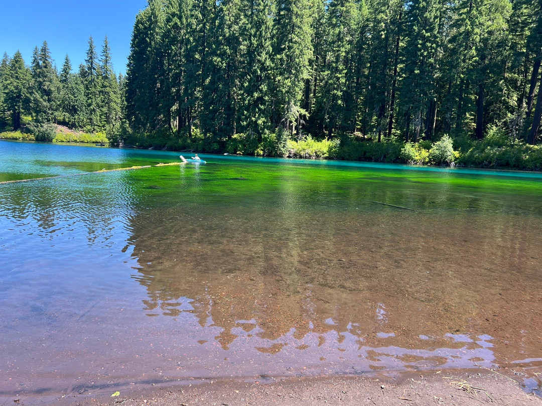 Clear Lake-Sisters必去景点