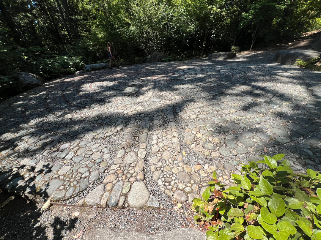 Hall's Hill Lookout and Labyrinth-班布里奇岛必去景点