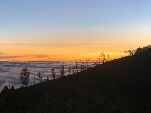 BROMO INDONESIA TRAVEL-庞越必去景点
