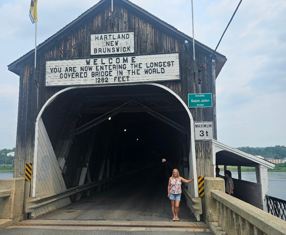 Hartland Covered Bridge-Hartland必去景点