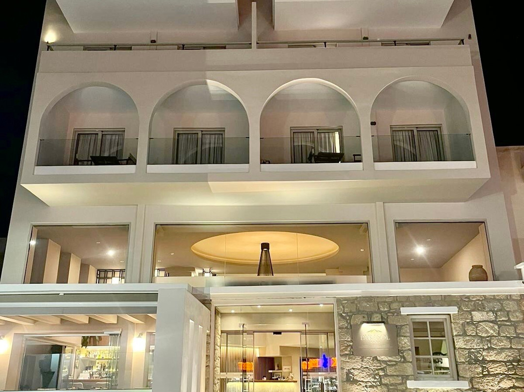 Parasol Luxury Hotel & Suites主图