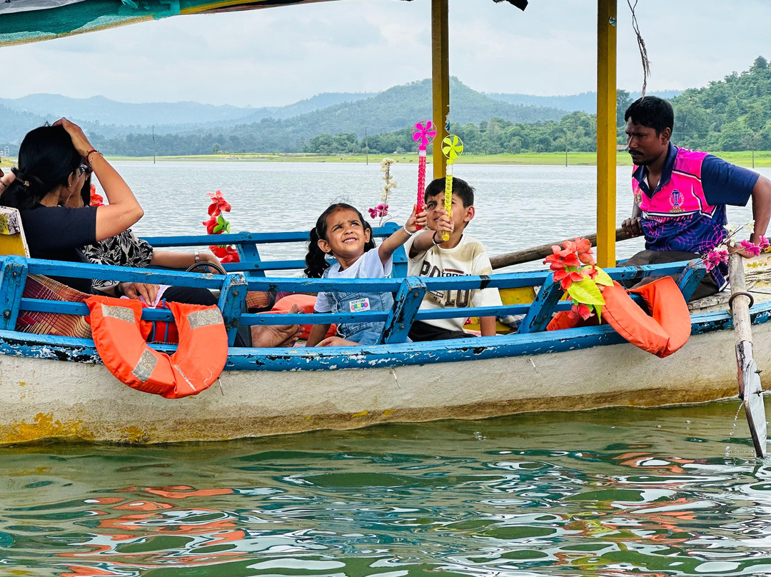 Dudhni Lake-锡尔瓦萨必去景点