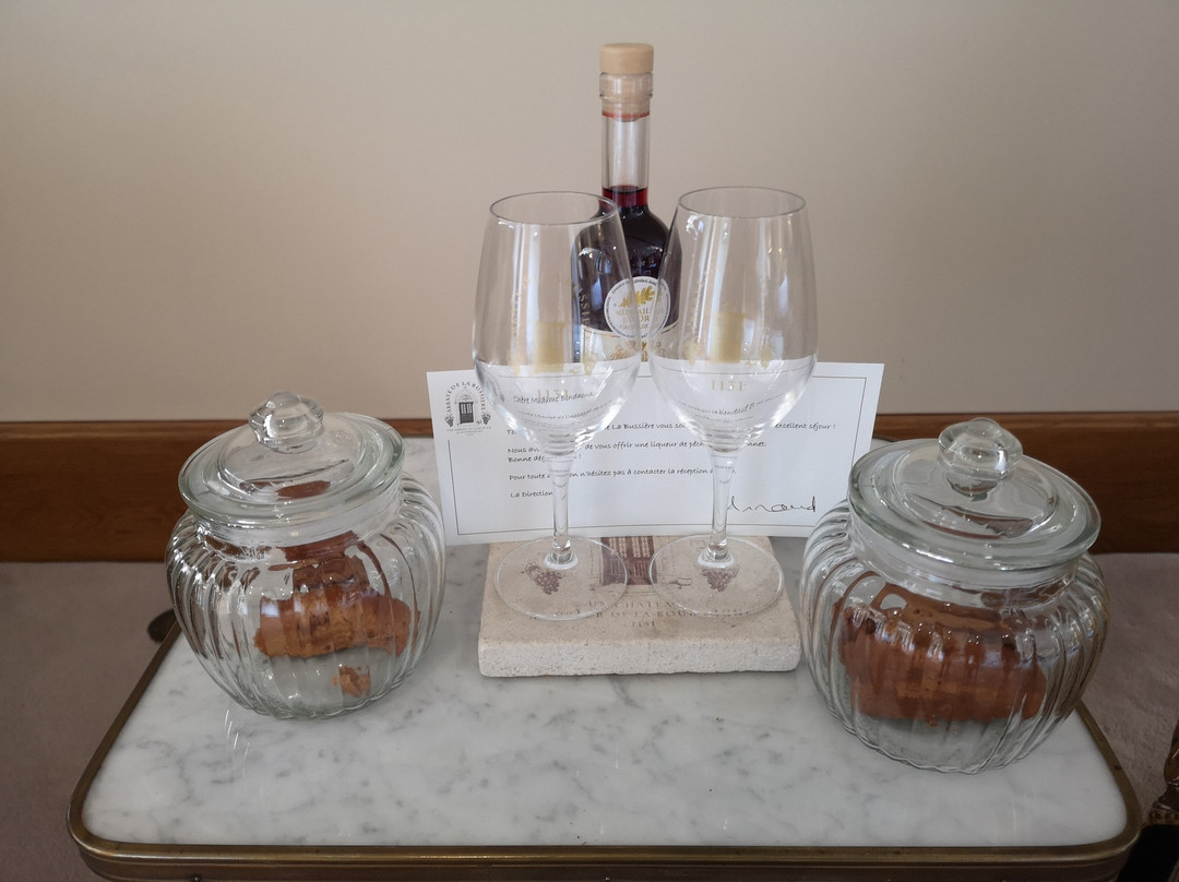 比西耶尔修道院酒店主图