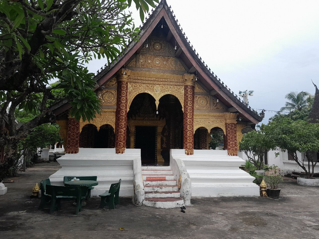 Wat Sibounheuang-琅勃拉邦必去景点