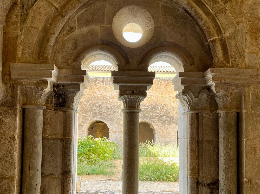 塞勒修道院-La Celle必去景点