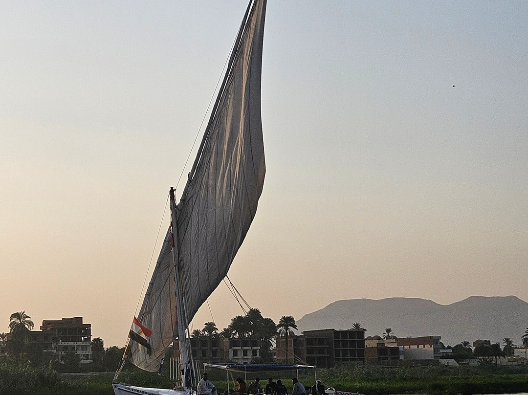 JJ Jamaica Felucca-亚斯文必去景点