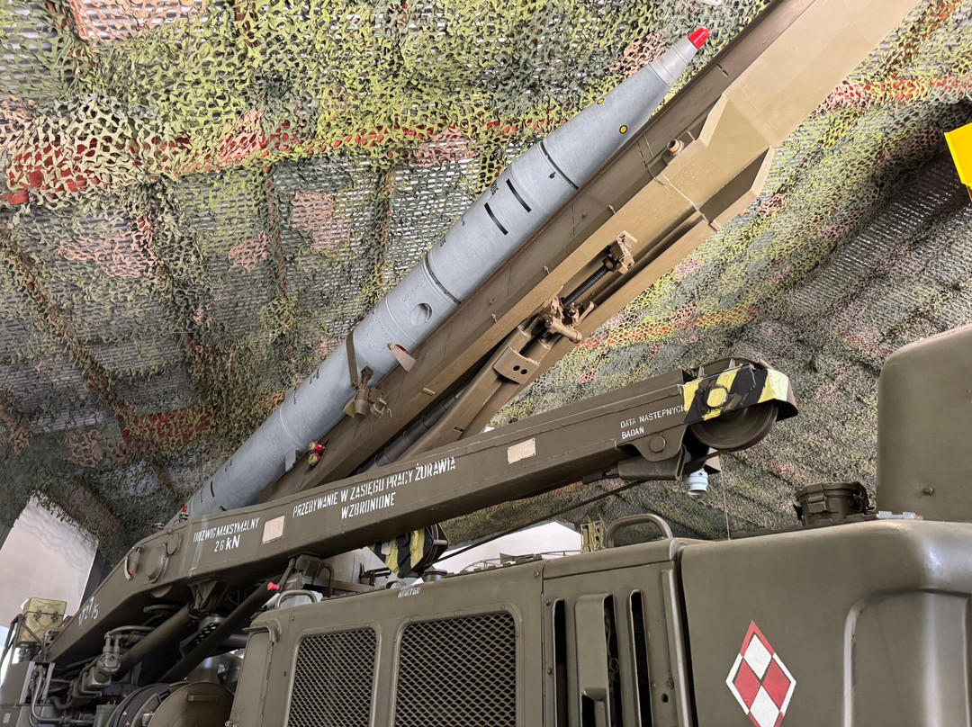 PanzerMuseum East-斯劳厄尔瑟必去景点