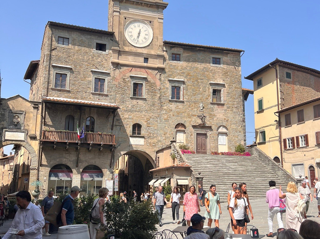 Corona City Hall-科罗纳必去景点