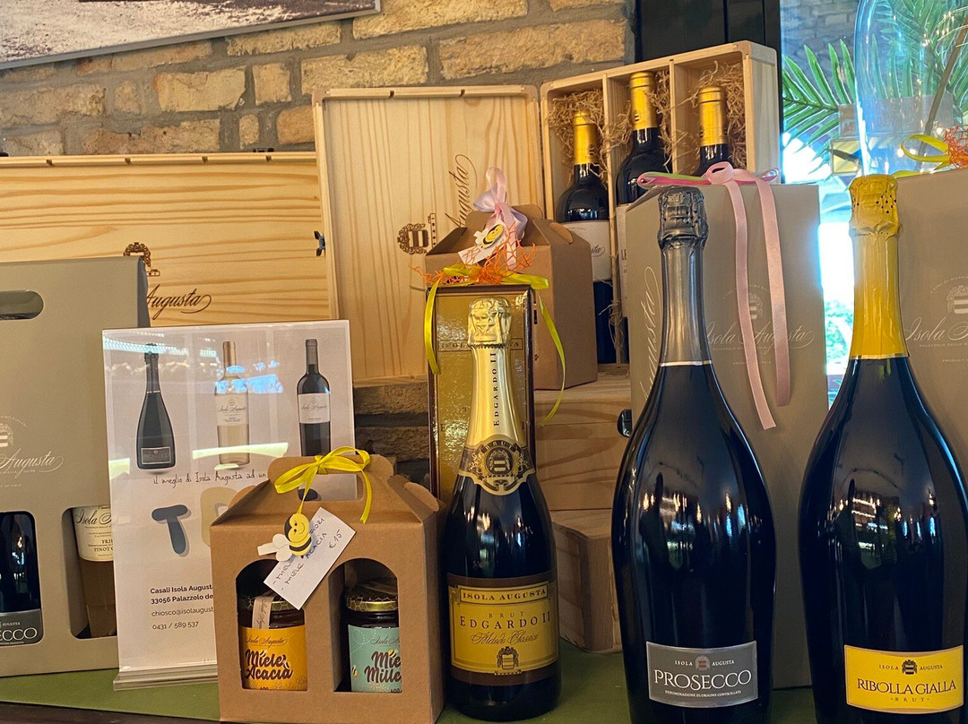 Vini & Agriturismo Isola Augusta-Palazzolo dello Stella必去景点