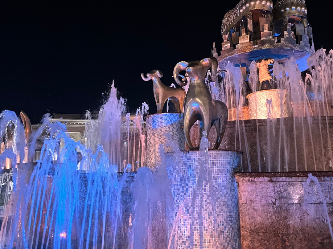 Colchis Fountain-库塔伊西必去景点