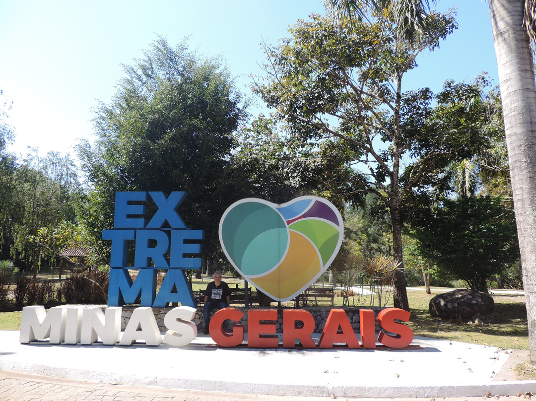 Parque Municipal Cachoeira do Salto-Extrema必去景点