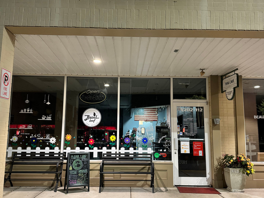 Basil Leaf Thai Cuisine