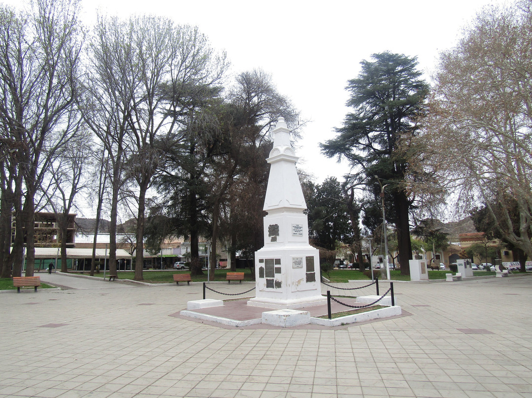 Plaza Caudillos Federales-Chilecito必去景点