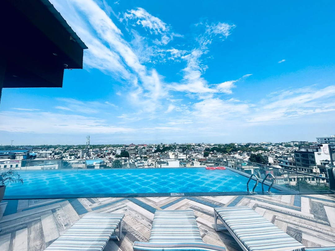 Country Inn Premier Amritsar