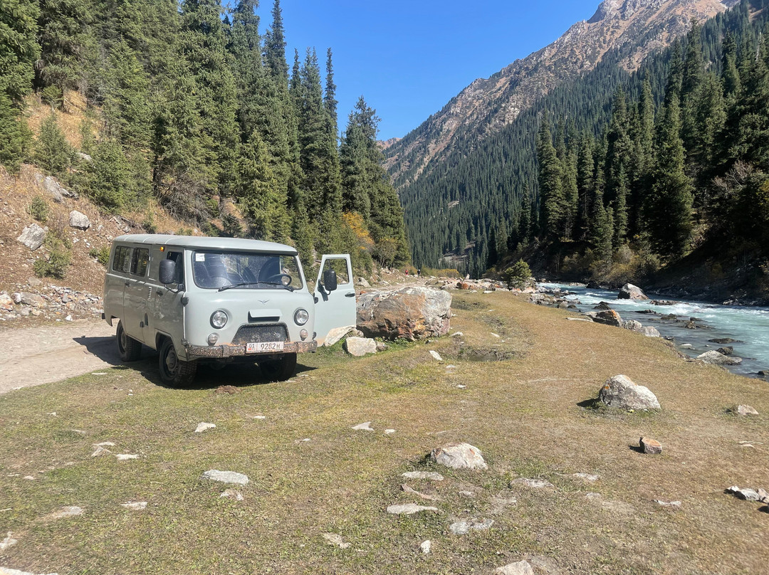 UAZ Buhanka Rental-比斯凯克必去景点