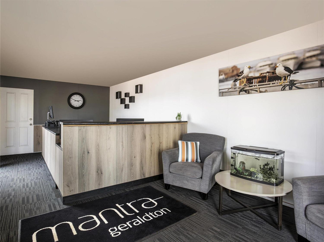 满特拉杰拉尔顿酒店主图