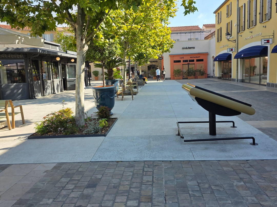 Mcarthurglen Provence - Village de Marques-Miramas必去景点