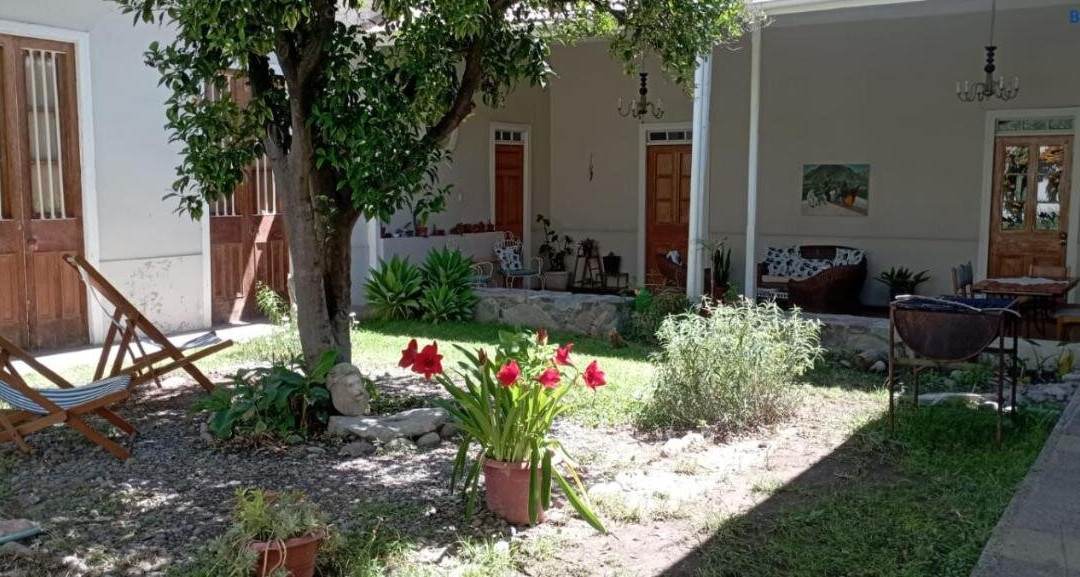 Bayti Hostal