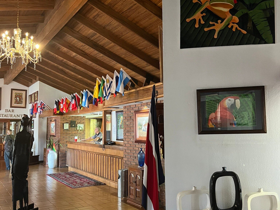 图尔农别墅酒店主图