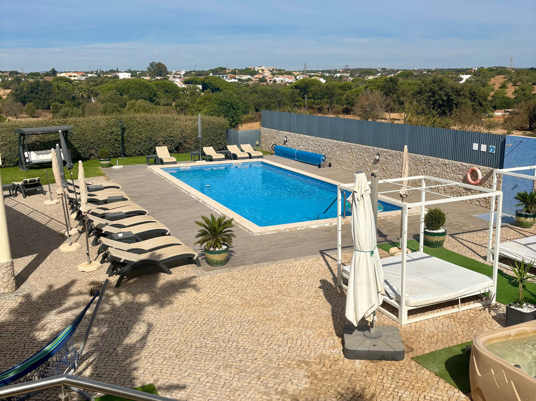 Sunfield Guest House主图